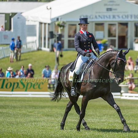 Nicola Wilson (GBR) riding Annie Clover