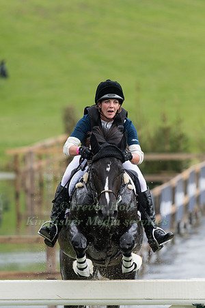 HAZEL TOWERS (GBR) RIDING SIMPLY SMART