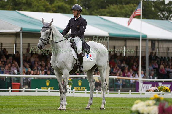 CEDRIC  LYARD (FRA) RIDING CADEAU DU ROI