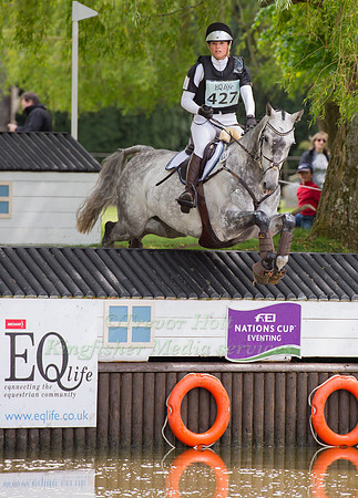 Josephine  Schnaufer (GER)  riding Collien P 2