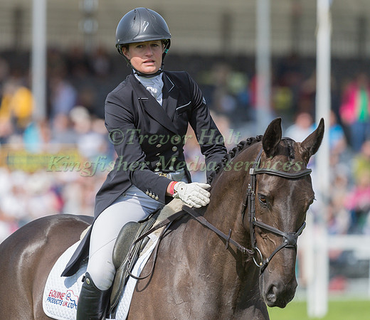 Rosie Fry (GBR) and True Blue Too