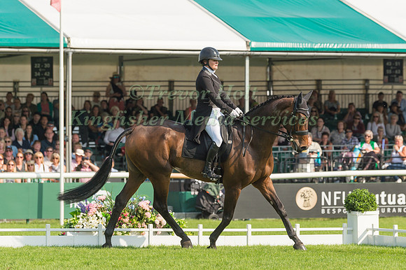 HANNAH SUE HOLLBERG AND CAPITOL H I M (USA)