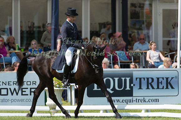 Ben Hobday (GBR) riding Baroque Du Vi
