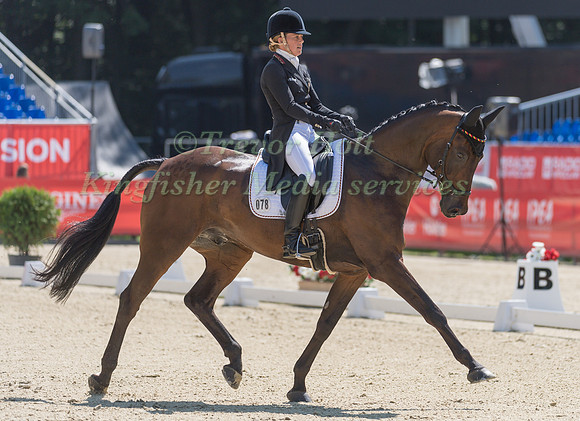 JOSEFA SOMMER (GER) AND HAMILTON 24