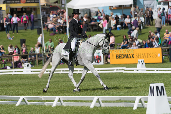 DAVID DOEL (GBR) AND EISFEE TAKING PART IN THE DRESSAGE PHASE OF THE  CIC THREE STAR COMPETITION AT THE 2017 EQUI-TREK BRAMHAM INTERNATIONAL HORSE TRIALS