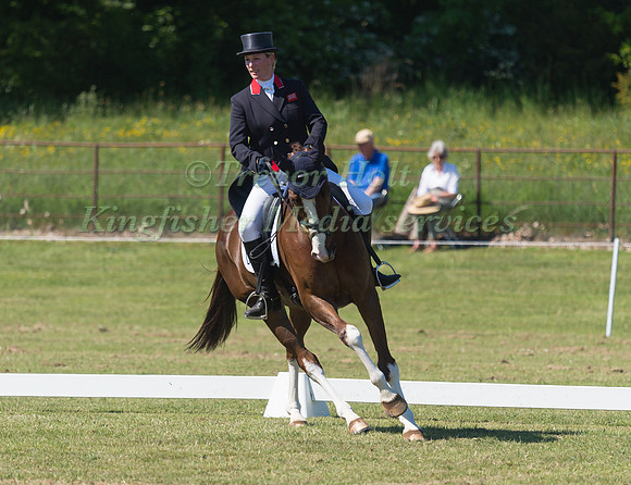 ZARA TINDALL (GBR) AND CLASS AFFAIR