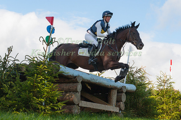 Nicola Wilson (GBR) riding Ngong Hills
