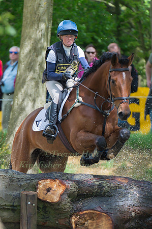 Rosalind Canter (GBR) riding No Excuse