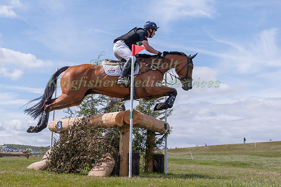 OLIVER TOWNEND  RIDING  COOLEY SRS