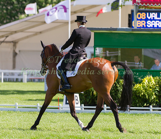 Sarah Bullimore and Valentino V