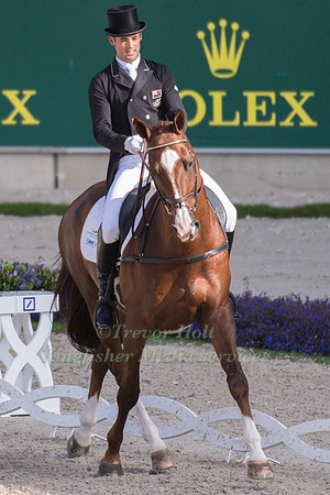 Jonathan Paget (NZL) and Clifton Signature