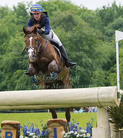 Ellen Svennerstal (SWE) riding Southway