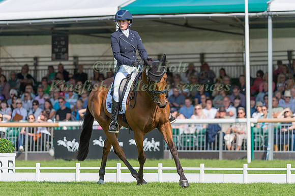 SOPHIA HILL AND HUMBLE GLORY (NZL)