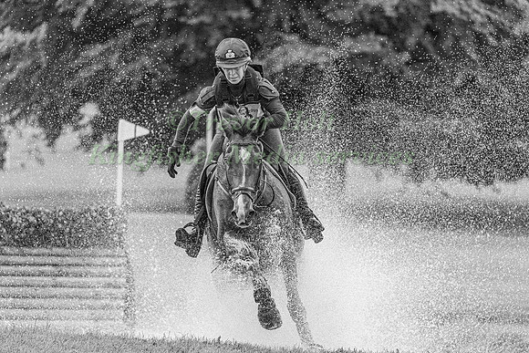 VITTORIA PANIZZON (GBR) AND SUPER CILLIOUS