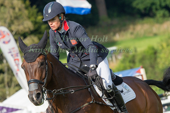 IZZY TAYLOR  AND RINGWOOD MADRAS