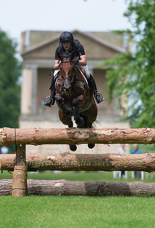 TIM RUSBRIDGE (NZL) RIDING ONEFORTHENOTEBOOK TAKING PART IN THE CROSS COUNTRY PHASE OF THE CICO THREE STAR AT THE 2017 HOUGHTON INTERNATIONAL HORSE TRIALS