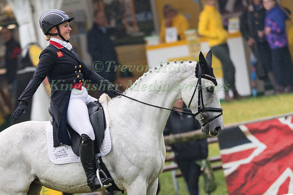GEMMA TATTERSALL (GBR) AND QUICKLOOK V