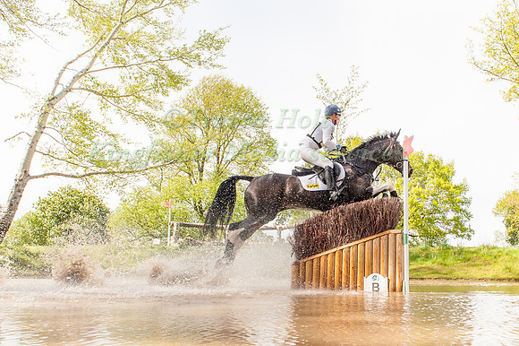 Nicola Wilson (GBR) riding Beltane Queen