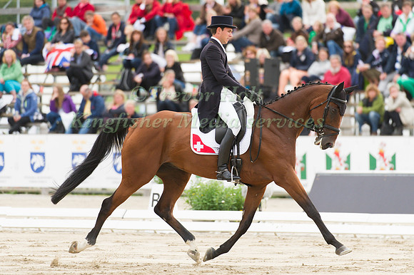 Felix Vogg and Onfire