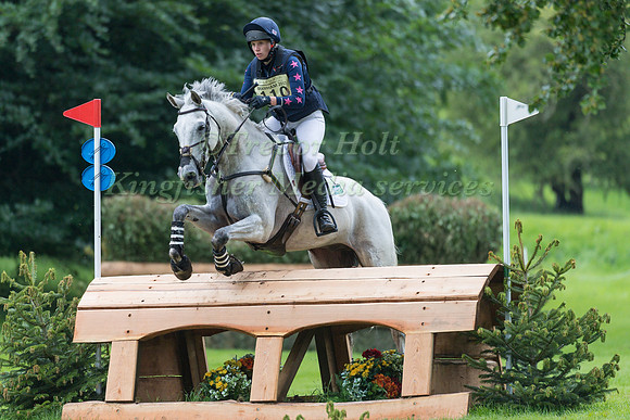 GINA RUCK (GBR) AND REHY TOO TAKING PART IN THE CROSS COUNTRY PHASE OF THE  UNDER 25s CCI THREE STAR COMPETITION AT THE 2017 EQUI-TREK BRAMHAM INTERNATIONAL HORSE TRIALS