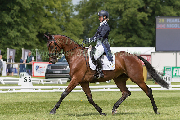 DANI EVANS AND HOLLYWOOD DANCER