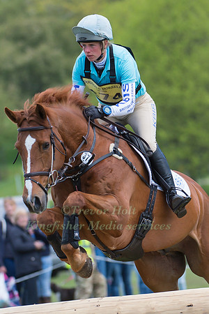 Izzy Taylor (GBR) riding Bugbrooke
