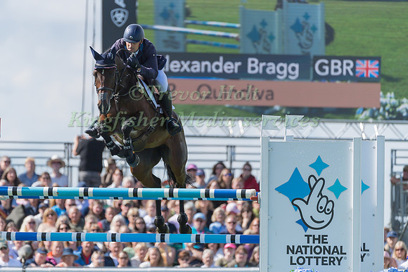ALEXANDER BRAGG AND QUINDIVA (GBR)