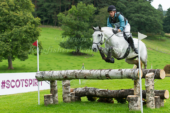 MARK JENNER (GBR) RIDING D ARTEMIS