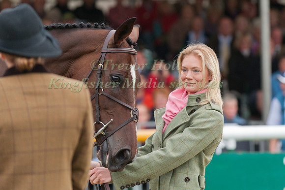 Lauren Shannon and Zero Flight