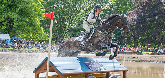 Kathryn  Robinson (CAN)  riding Let It Bee