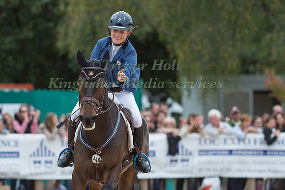 Camilla Speirs (IRL) riding Portersize Just a Jiff