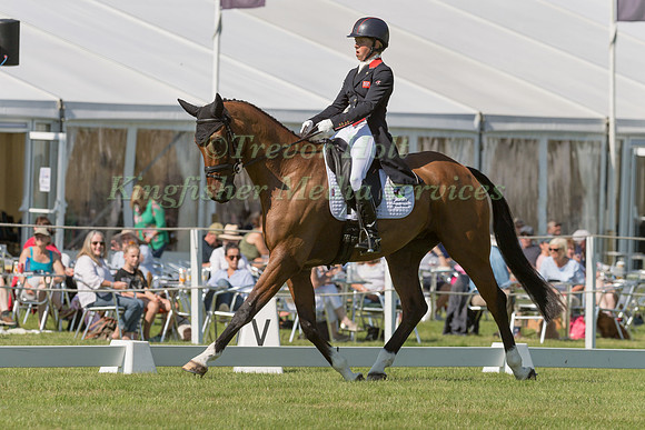 ROSALIND CANTER  AND IZILOT DHI