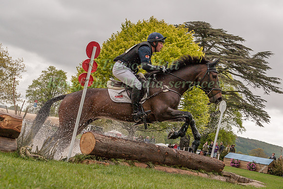 Oliver Townend riding  SKYHILLS CAVALIER
