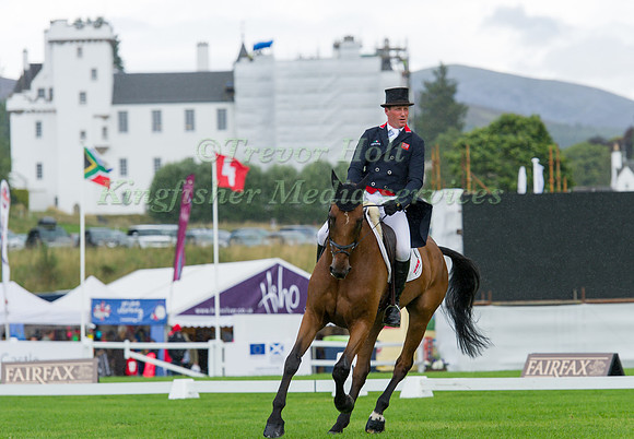 5OLIVER TOWNEND (GBR) RIDING FERNHILL ULTIMATE