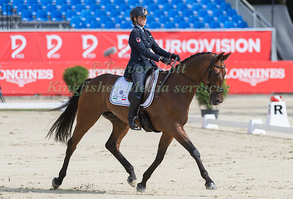 VITTORIA PANIZZON (ITA) AND CHEQUERS PLAY THE GAME