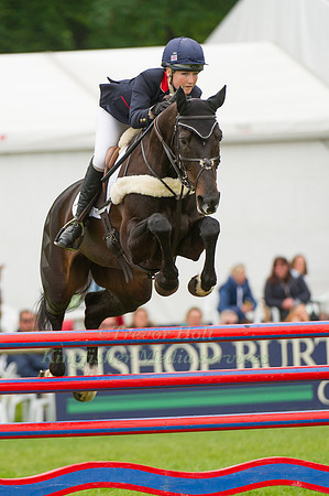 Laura Collett and Allora 3