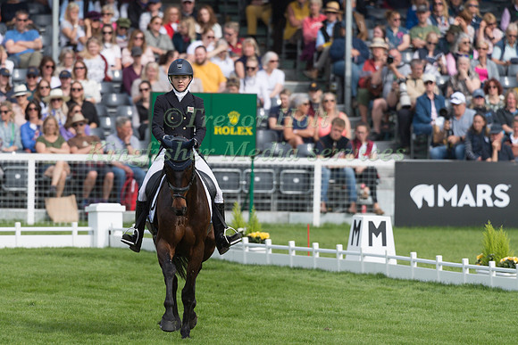 Felicity Collins (GBR) and RSH Contend OR