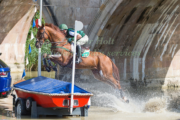 Austin O'Connor (IRL) and  Morning Venture