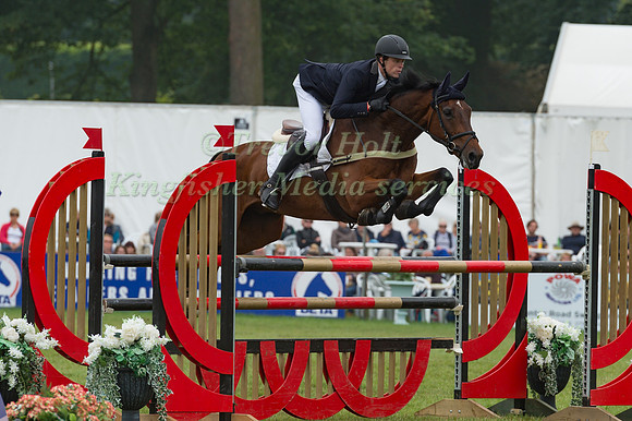 SAM ECROYD (GBR) AND MASTER DOUGLAS