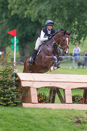 JEANETTE BRAKEWELL (GBR) AND LETS DANCE TAKING PART IN THE CROSS COUNTRY PHASE OF THE  CIC THREE STAR COMPETITION AT THE 2017 EQUI-TREK BRAMHAM INTERNATIONAL HORSE TRIALS