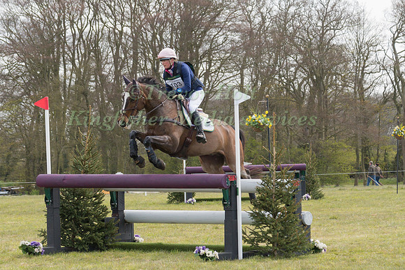 CAROLINE HARRIS RIDING WOODLANDS SPRINGTIME