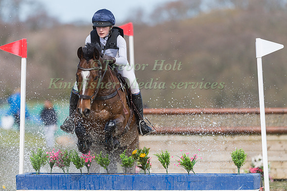 SUSIE EDDIS RIDING SOMETHING SPECIAL VIII