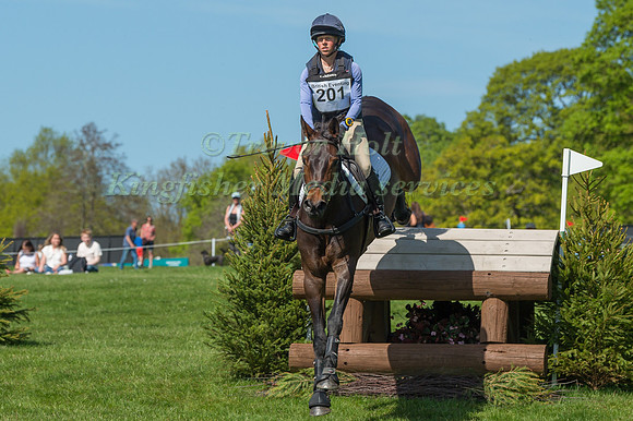 ROSALIND CANTER RIDING  DESTINY