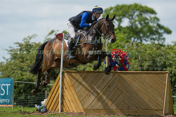 HENRY DOVE  RIDING CAPTAIN ON THE MOVE COMPETING IN THE CROSS COUNTRY PHASE OF THE  INTERMEDIATE  COMPETITION AT THE  2017 ROCKINGHAM CASTLE INTERNATIONAL HORSE TRIAL.