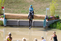 IZZY TAYLOR (GBR) AND BE TOUCHABLE