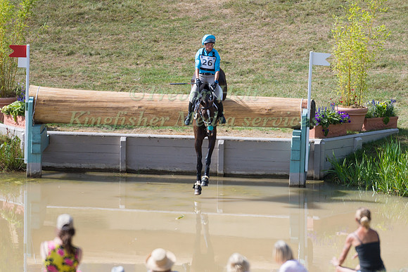 IZZY TAYLOR (GBR) AND BE TOUCHABLE