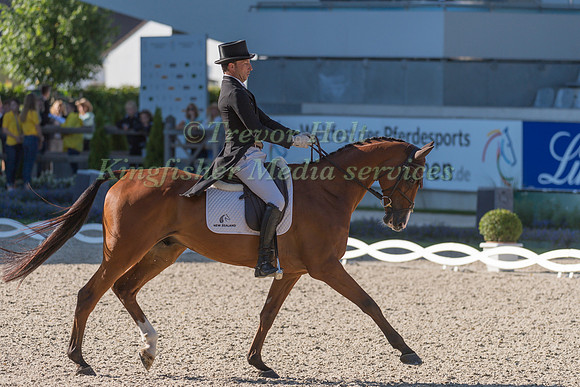 TIM PRICE AND RINGWOOD SKY BOY