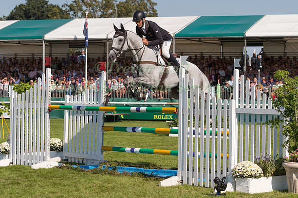 ANDREW NICHOLSON (NZL) AND SWALLOW SPRINGS