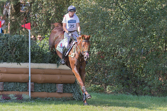 Piggy French (GBR) and Quarrycrest Echo