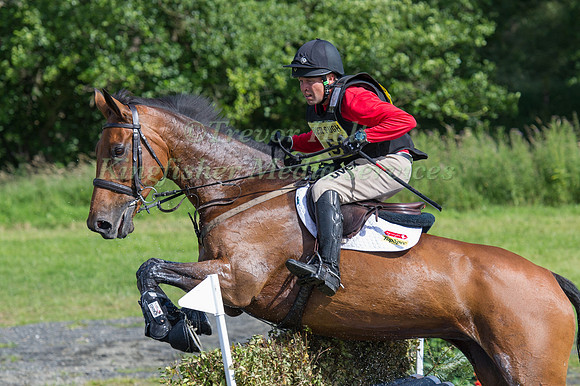 Andrew Heffernan (GBR) riding Millthyme Corolla